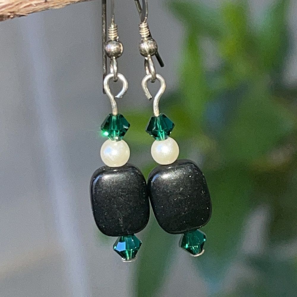 Artisan Sterling Silver Onyx Pearl Emerald Green Swarovski Crystal Earrings NEW